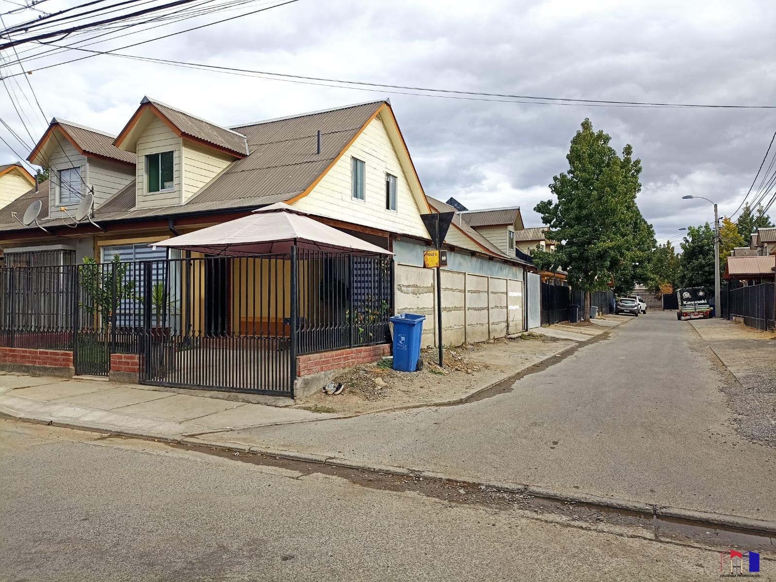 Vendemos casa Do�a Ignacia 3